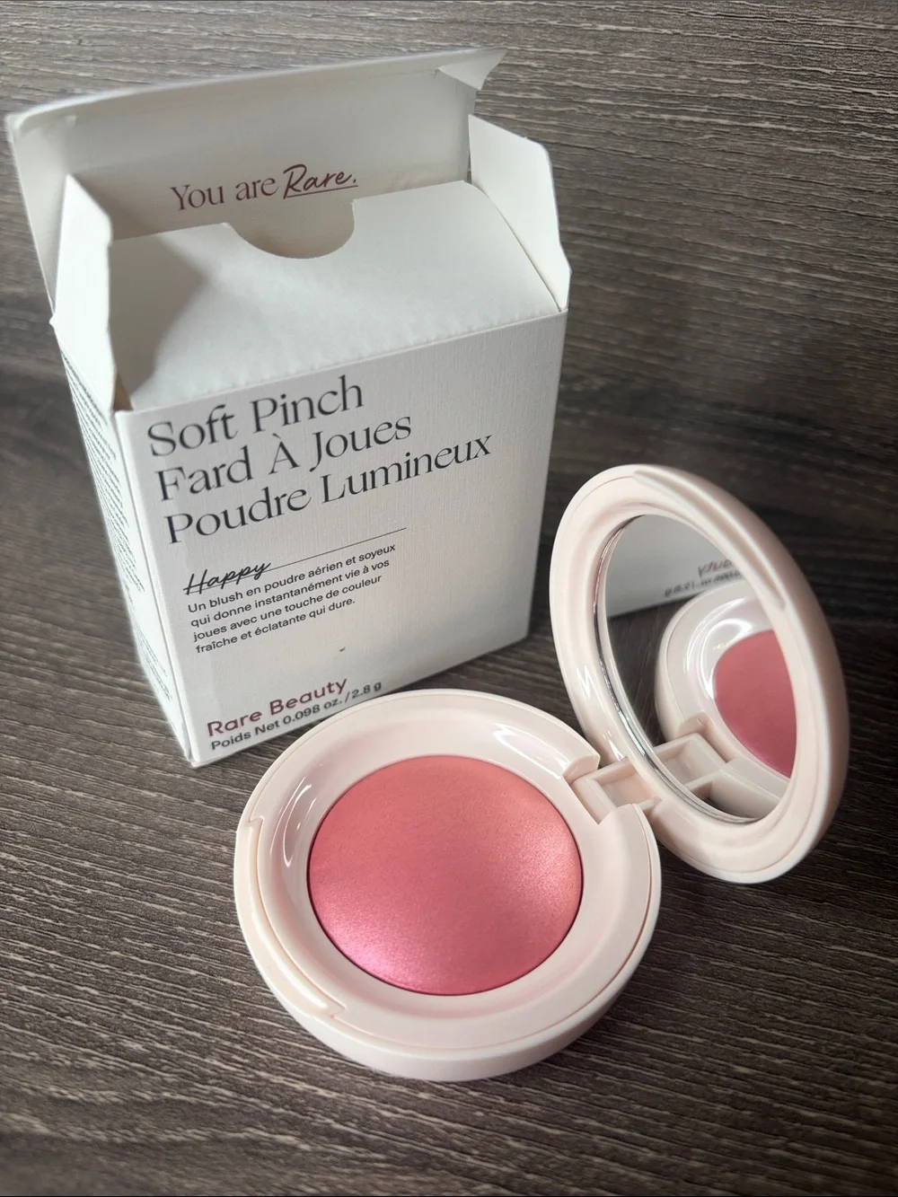 ❤️$ 17 NWT Rare Beauty Soft Pinch Luminous Powder Blush in Shade Happy 2.8g